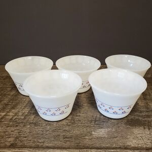 Dynaware Pyr-o-rey Mexico Milk Glass Dessert Custard Bowls. 6 set.